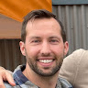 Meet your Posher, Chris